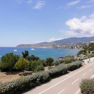 Villaggio Turistico La Vesca Санремо
