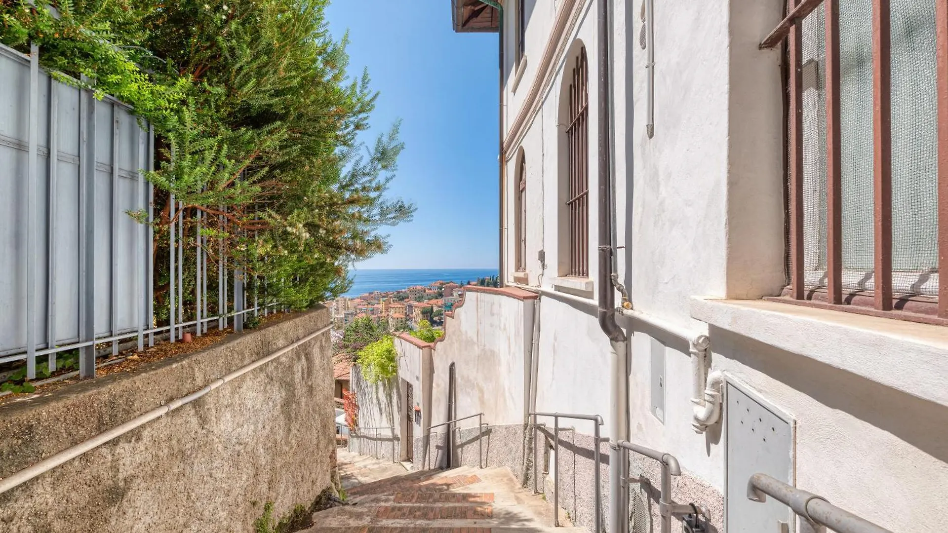 Apartment Casa Stefania - Happy Rentals Sanremo