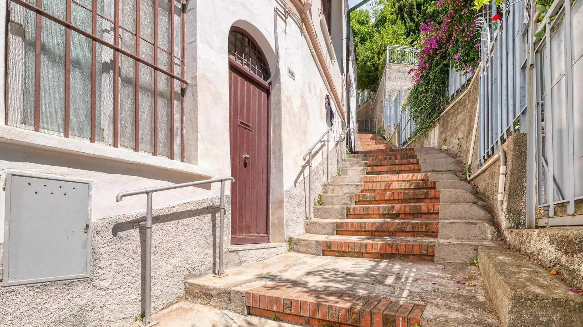 Casa Stefania - Happy Rentals Sanremo Apartment